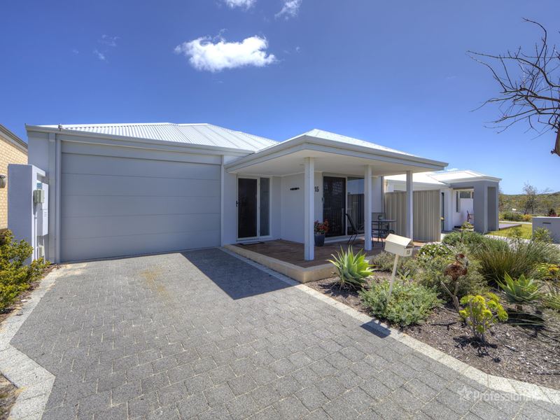 15 Woodswallow Way, Alkimos WA 6038