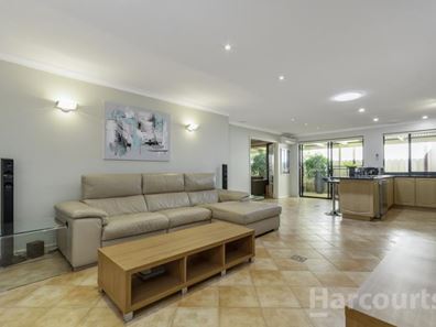 12 Negresco Turn, Currambine WA 6028