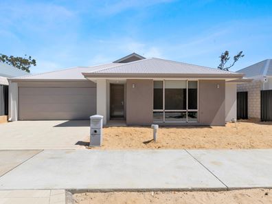 120 Lakewood Parkway, Coodanup WA 6210