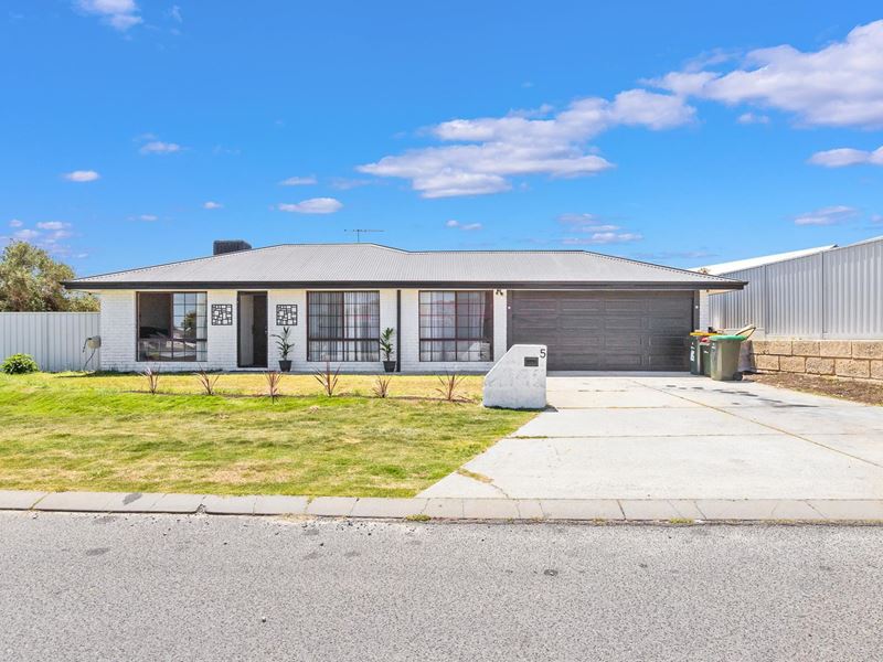 5 Wilcannia Elbow, Currambine WA 6028