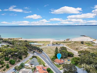 25 Mary Street, Halls Head WA 6210