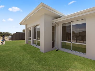 36 Victory Parade, Yanchep WA 6035