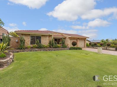 100 Alfreda Avenue, Noranda WA 6062