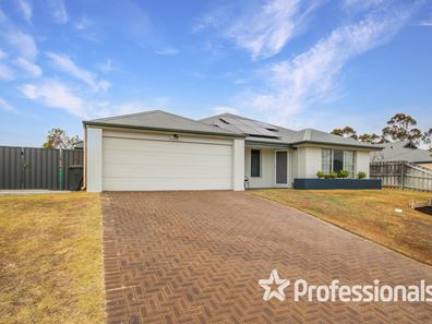 70 Braidwood Drive, Australind WA 6233