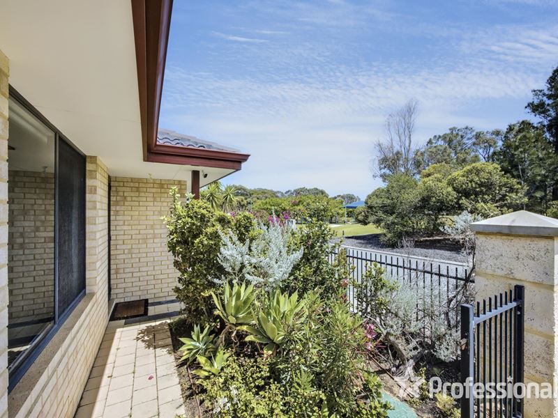 30 Kalbarri Avenue, Yanchep WA 6035