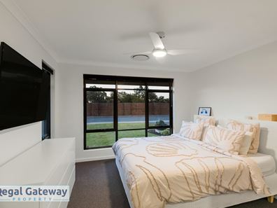 44 Bindarri Grove, Wandi WA 6167