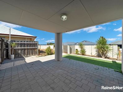 2/11 Castlefern Street, Ellenbrook WA 6069