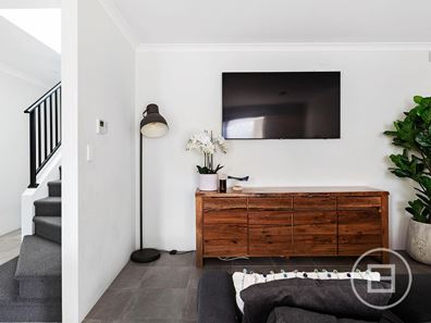 118C Woodside Street, Doubleview WA 6018