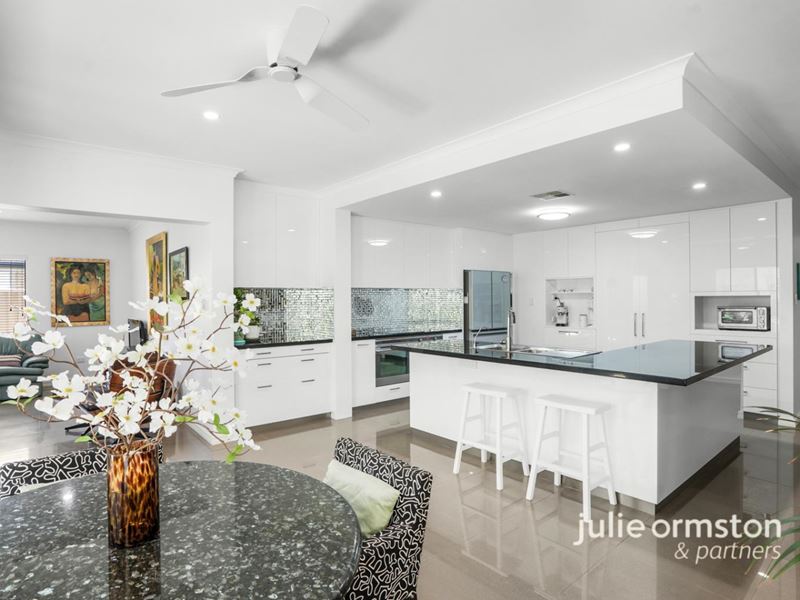 28 Solymar Circle, Burns Beach WA 6028
