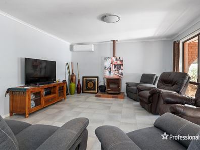 52 Marshall Street, West Lamington WA 6430