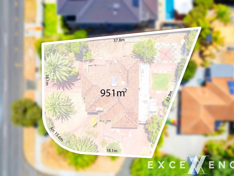 5 Templetonia Crescent, City Beach WA 6015