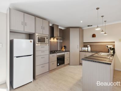 7/9 Juniper Place, Ballajura WA 6066