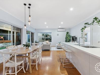 70A Rennie Crescent, Hilton WA 6163