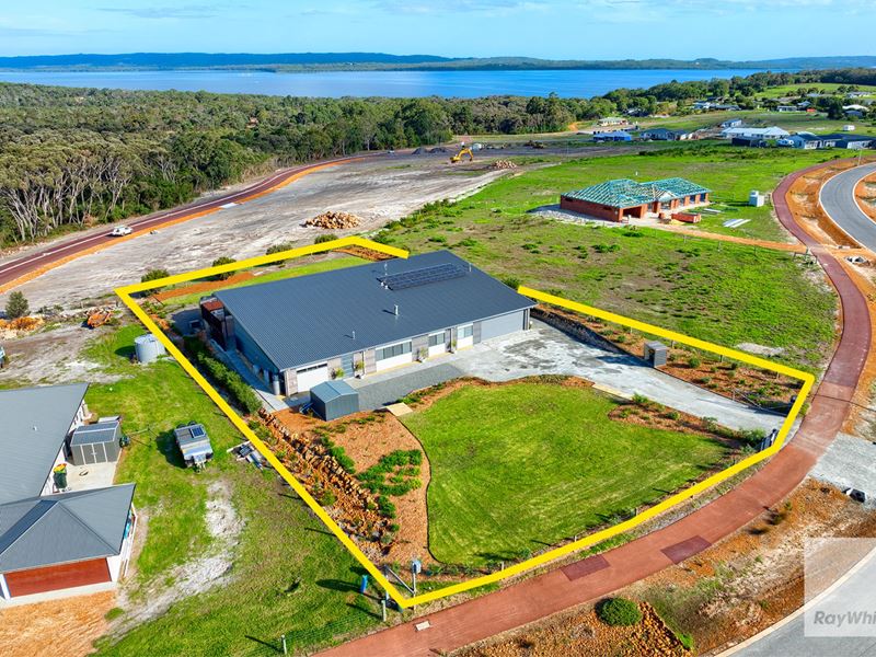11 Wisteria Link, Hay