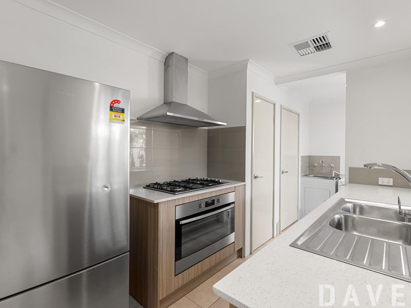 2/11 Milton Avenue, Balcatta