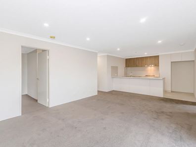 41 Plunkett Turn, Canning Vale WA 6155