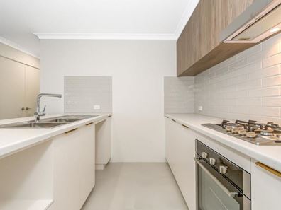 41 Plunkett Turn, Canning Vale WA 6155
