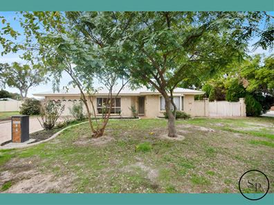 1 Ensay Place, Dudley Park WA 6210