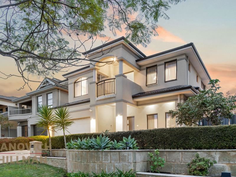 11 Kemp Road, Mount Pleasant WA 6153