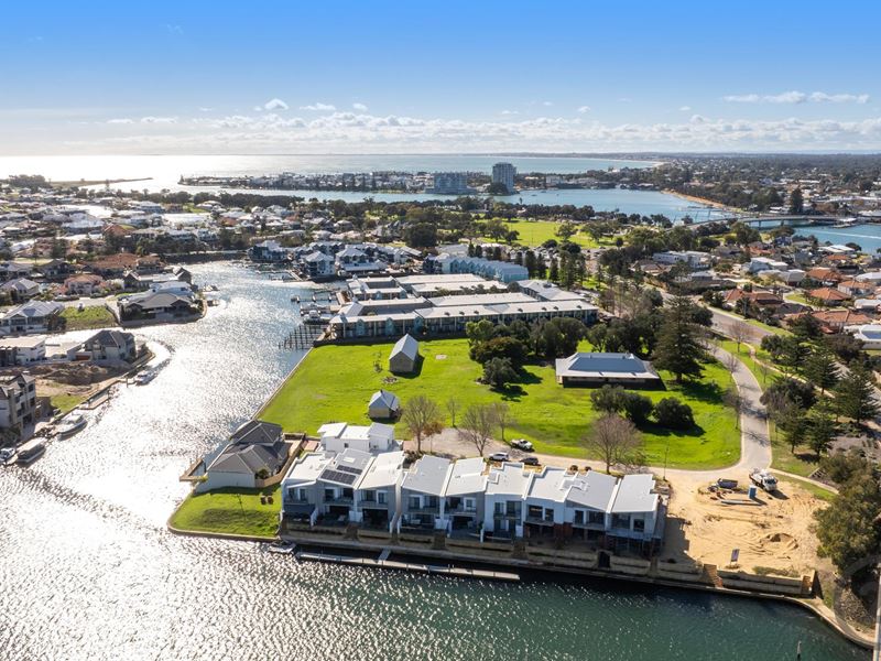 Lot 1/1 Apollo Place, Halls Head WA 6210