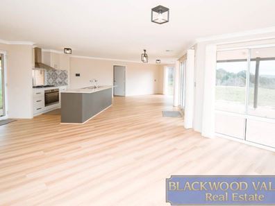 1 Claret Ash Rise, Bridgetown WA 6255