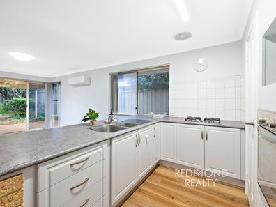 4B Charlotte Cove, Joondalup WA 6027