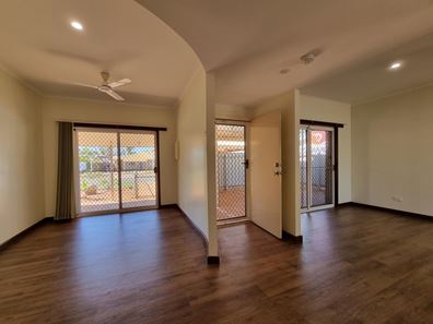 16 Stanbridge Way, Millars Well WA 6714