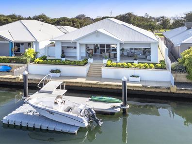 10 Burgee Cove, Geographe WA 6280