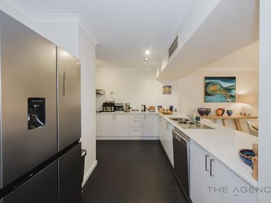 1/6 Verdelho Drive, The Vines WA 6069