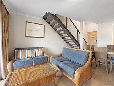 14/1 Museum Place, Geraldton WA 6530
