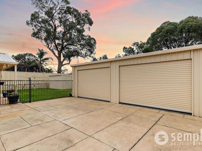 40 Judges Gardens, Leda WA 6170