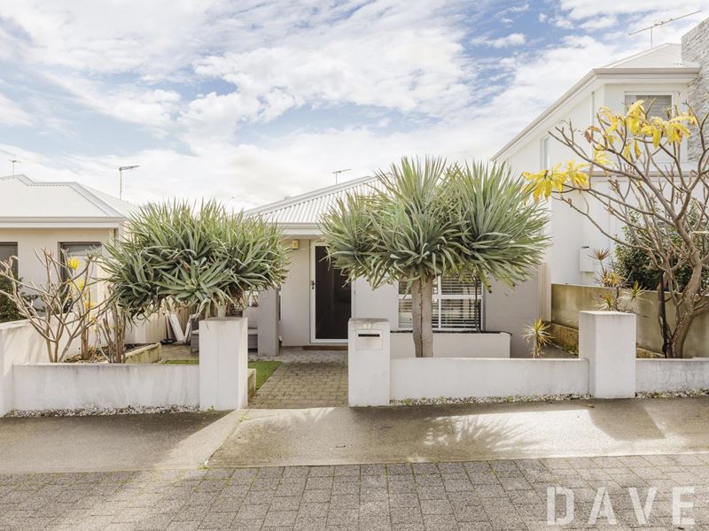 42A Kembla Circle, Madeley WA 6065