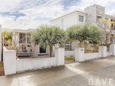 42A Kembla Circle, Madeley WA 6065