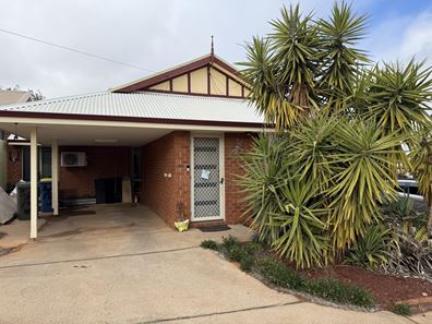 1/3 Kitchener Road, Mullingar WA 6430