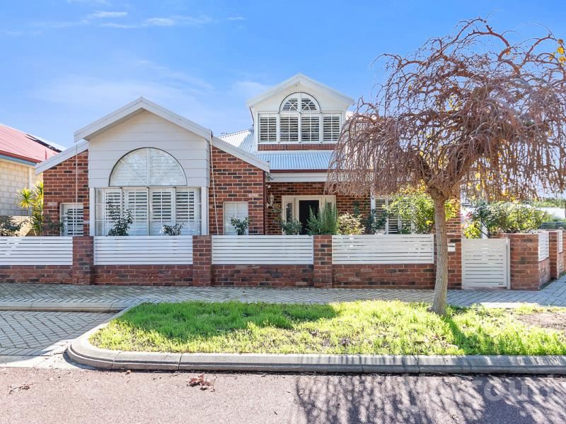 31 Wattlebird Loop, Joondalup WA 6027