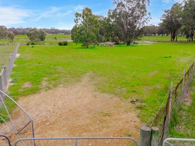 5/ Gladstone Drive, Serpentine WA 6125