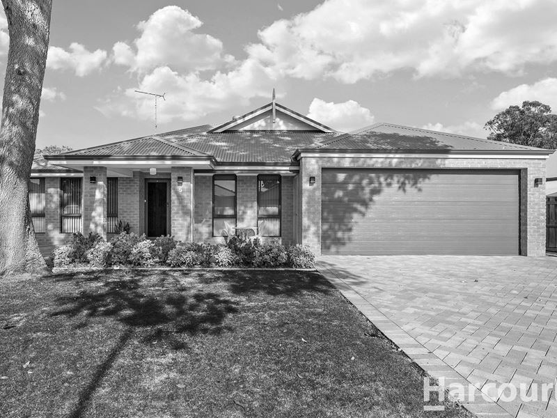5 Misarden Lane, Erskine
