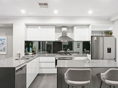 228A Riseley Street, Booragoon WA 6154