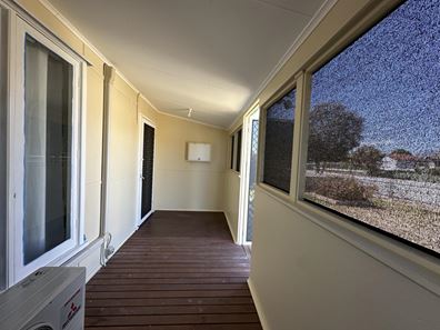 12 Stubbs Street, Wagin WA 6315