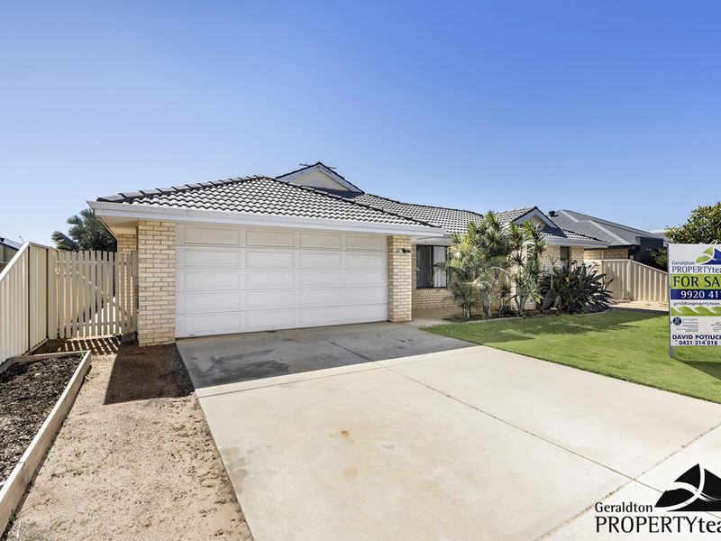 5 Peak Street, Drummond Cove