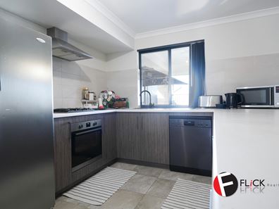 9 Abercrombie Avenue, Yanchep WA 6035