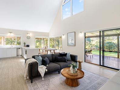 107 Connelly Road, Margaret River WA 6285