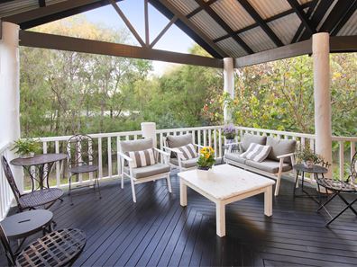8 Vernon Track, Marybrook WA 6280