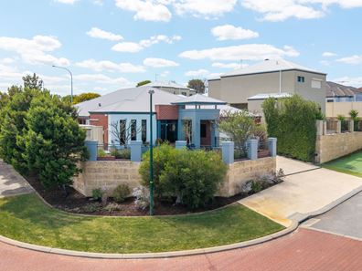 1 Owen Link, Madeley WA 6065