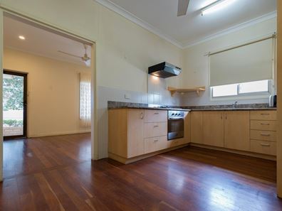 6 Davon Street, Hamilton Hill WA 6163
