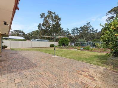 18 Kadina Road, Gooseberry Hill WA 6076