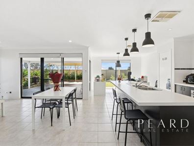 1 Beckman Road, Tapping WA 6065