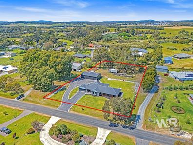 152 Greenwood Drive, Willyung WA 6330