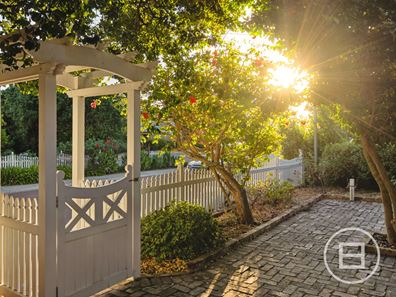 2 Turton Street, Guildford WA 6055