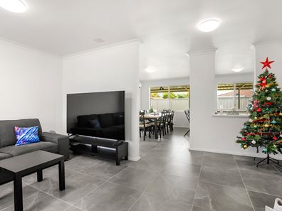 12 Tenella Mews, Warnbro WA 6169